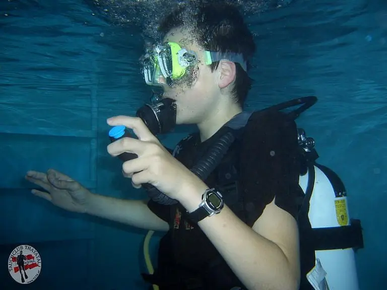 Discover Scuba Diving-Programm in der HS Dobersberg