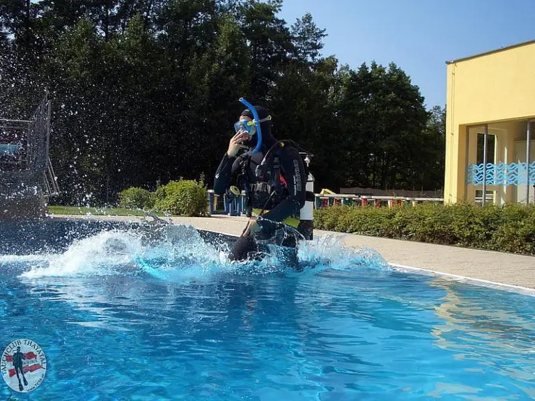 Scuba Review