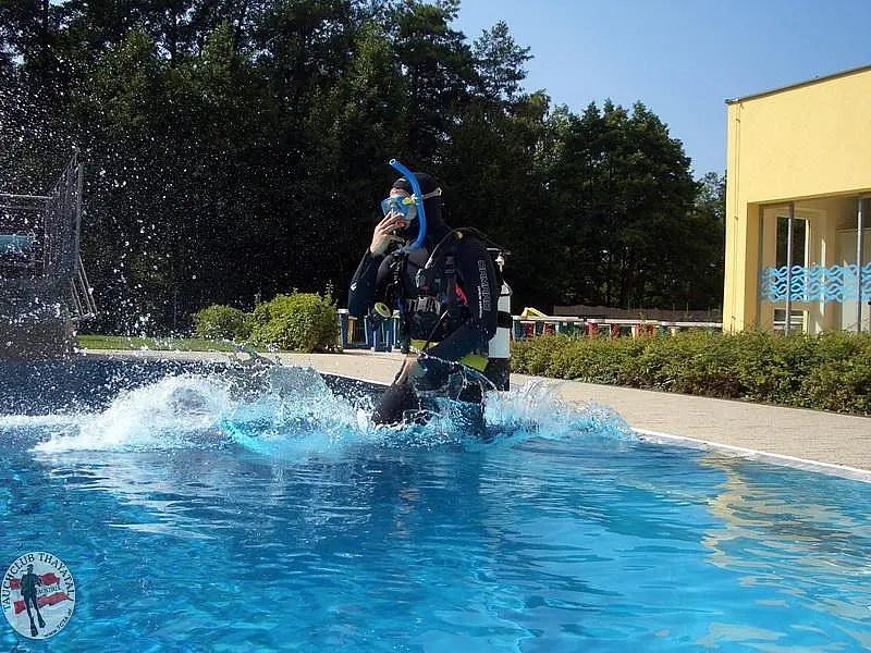Scuba Review